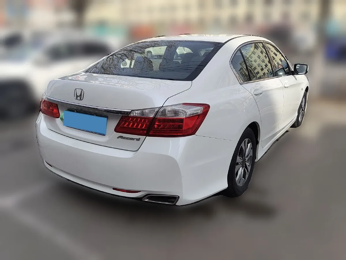 2015 Honda Accord 2.0L 155HP L4 CVT,autocango,china used car exporter,china ev exporter,chinese used car exporter,chinese used ev exporter