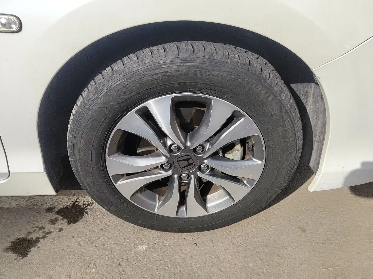 2015 Honda Accord 2.0L 155HP L4 CVT,autocango,china used car exporter,china ev exporter,chinese used car exporter,chinese used ev exporter