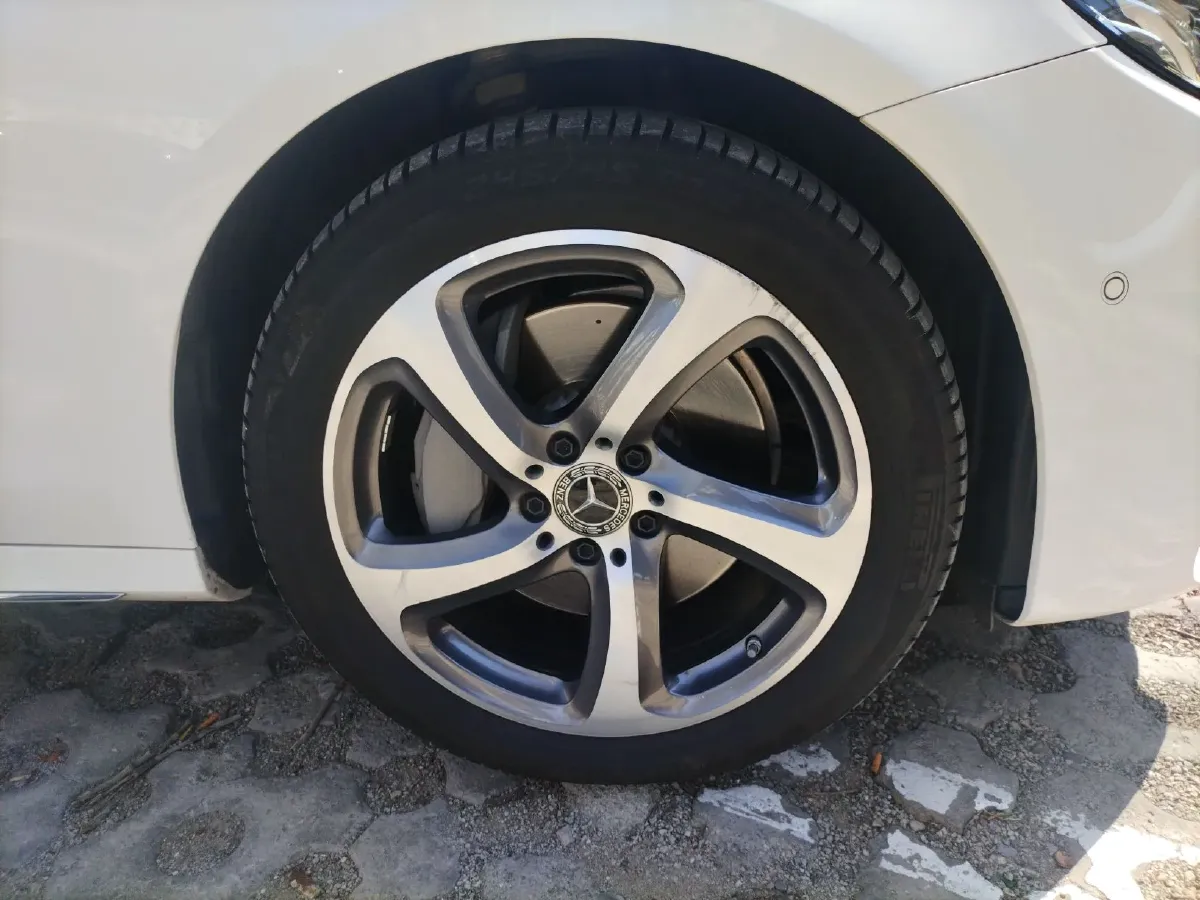 2019 Mercedes-Benz E Class 2.0T 258HP L4 9AT,autocango,china used car exporter,china ev exporter,chinese used car exporter,chinese used ev exporter