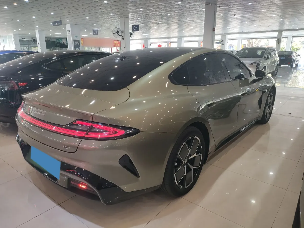 2024 MI SU7 BEV 73.6KWH,autocango,china used car exporter,china ev exporter,chinese used car exporter,chinese used ev exporter