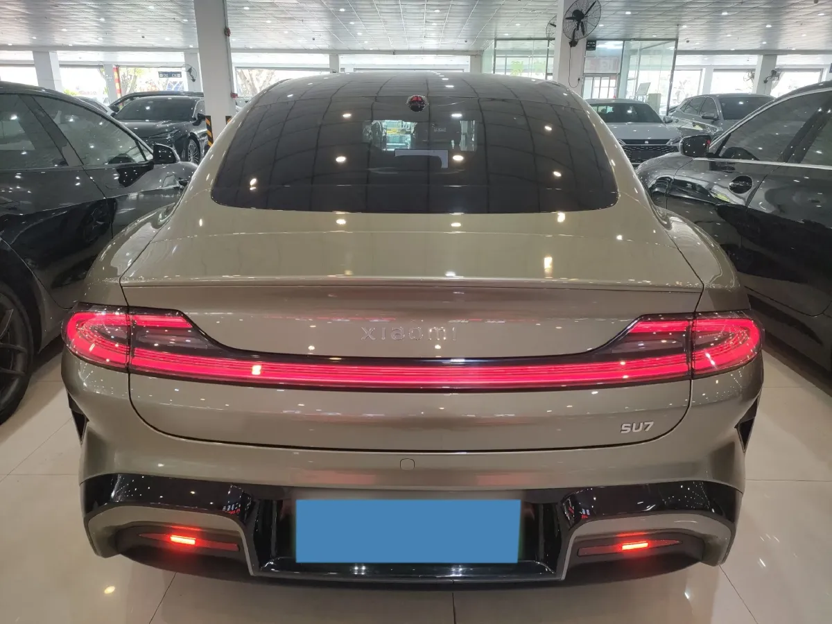 2024 MI SU7 BEV 73.6KWH,autocango,china used car exporter,china ev exporter,chinese used car exporter,chinese used ev exporter