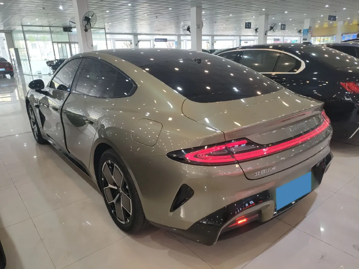 2024 MI SU7 BEV 73.6KWH,autocango,china used car exporter,china ev exporter,chinese used car exporter,chinese used ev exporter