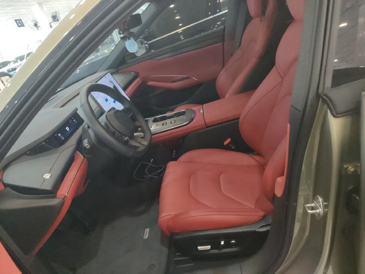 2024 MI SU7 BEV 73.6KWH,autocango,china used car exporter,china ev exporter,chinese used car exporter,chinese used ev exporter