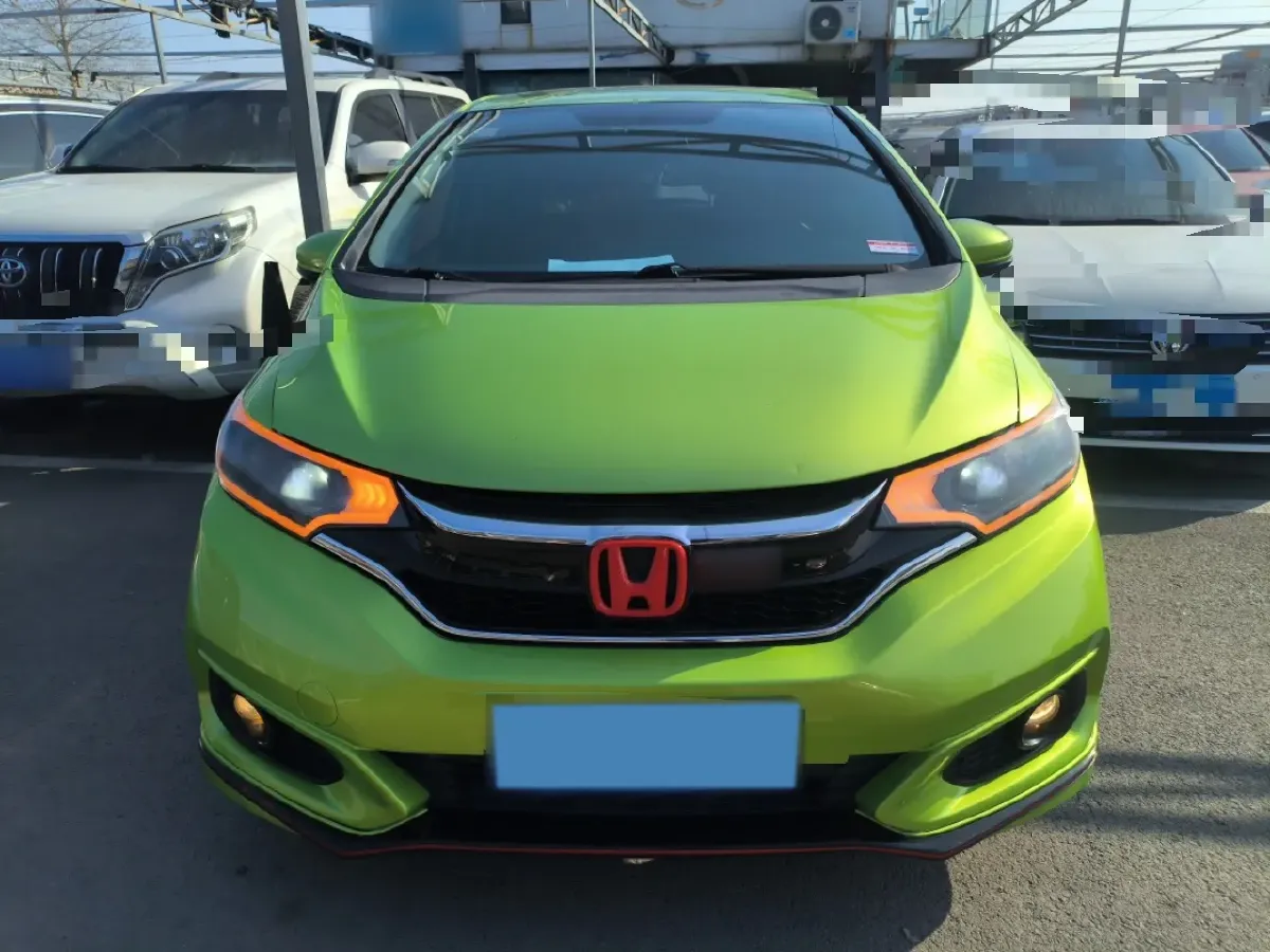 2018 Honda Fit 1.5L 131HP L4 CVT,autocango,china used car exporter,china ev exporter,chinese used car exporter,chinese used ev exporter