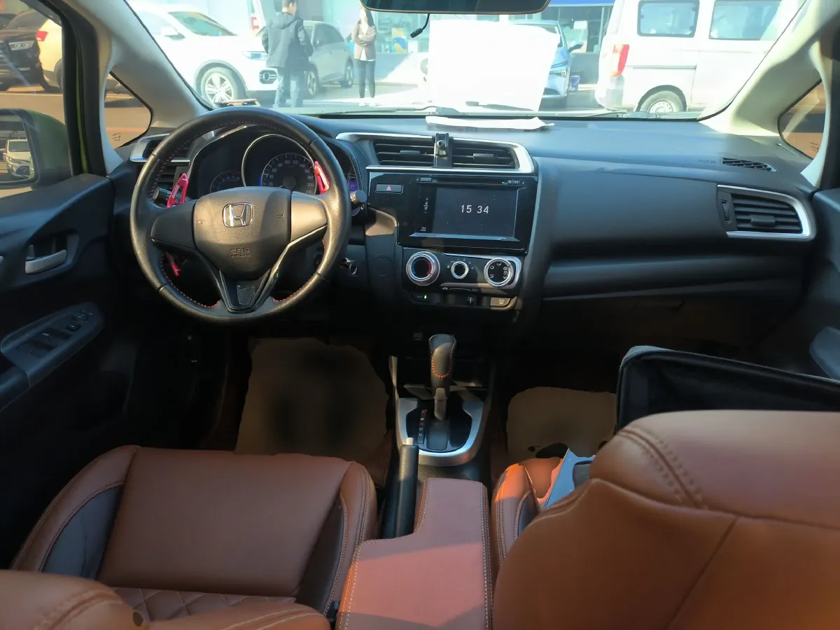 2018 Honda Fit 1.5L 131HP L4 CVT,autocango,china used car exporter,china ev exporter,chinese used car exporter,chinese used ev exporter