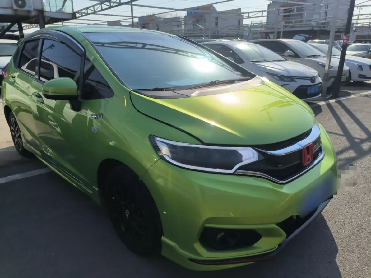 2018 Honda Fit 1.5L 131HP L4 CVT,autocango,china used car exporter,china ev exporter,chinese used car exporter,chinese used ev exporter