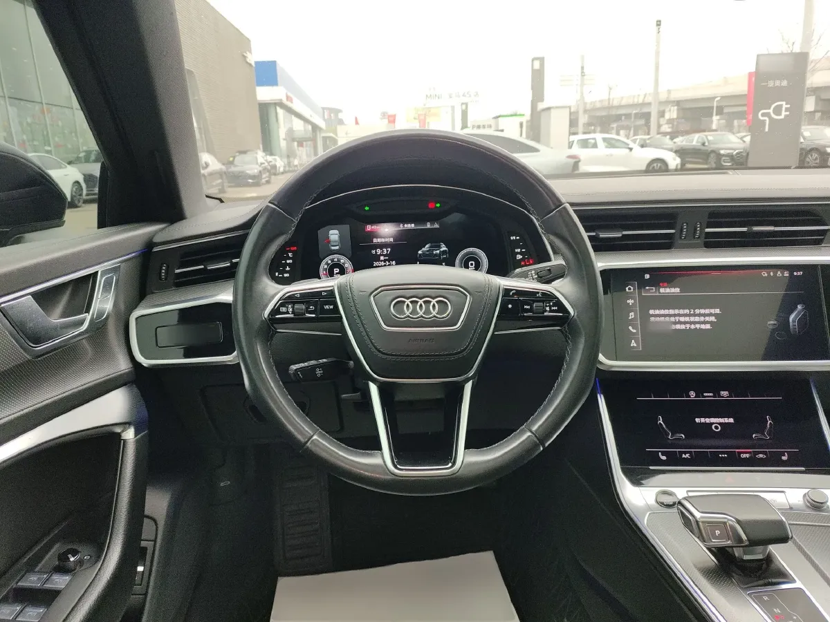 2023 Audi A6L 2.0T 190HP L4 7DCT,autocango,china used car exporter,china ev exporter,chinese used car exporter,chinese used ev exporter
