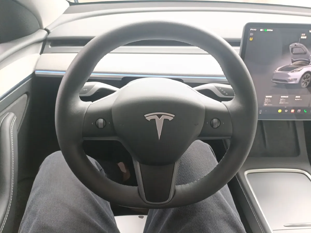 2024 Tesla Model Y BEV 60KWH,autocango,china used car exporter,china ev exporter,chinese used car exporter,chinese used ev exporter