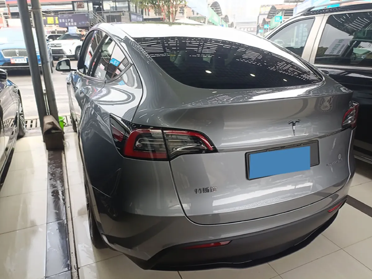 2024 Tesla Model Y BEV 60KWH,autocango,china used car exporter,china ev exporter,chinese used car exporter,chinese used ev exporter