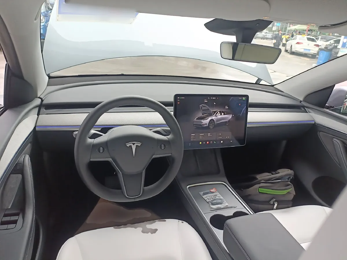 2024 Tesla Model Y BEV 60KWH,autocango,china used car exporter,china ev exporter,chinese used car exporter,chinese used ev exporter