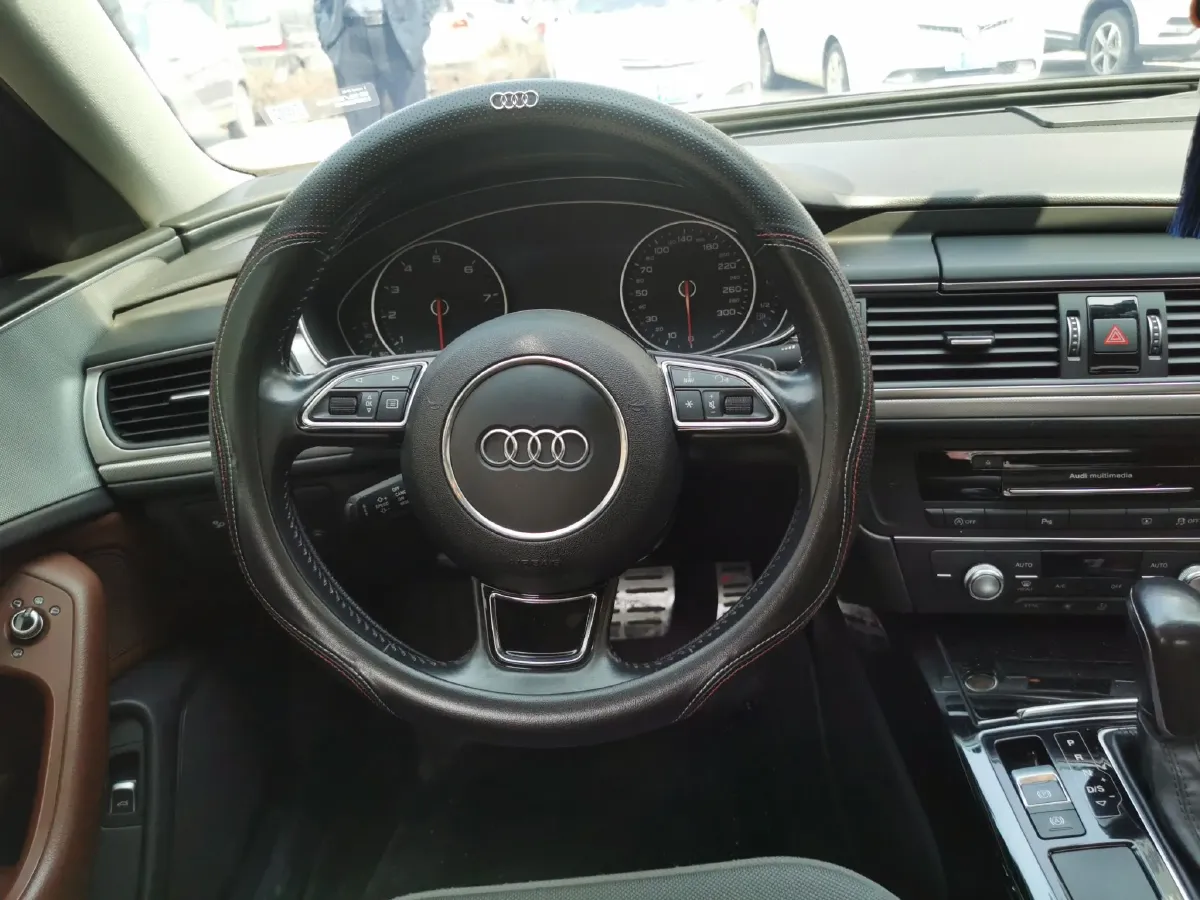 2017 Audi A6L 3.0T 272HP V6 7DCT,autocango,china used car exporter,china ev exporter,chinese used car exporter,chinese used ev exporter