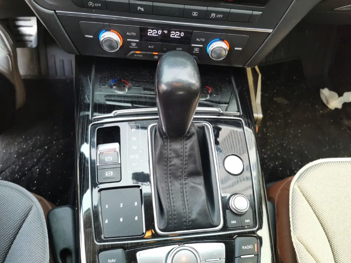 2017 Audi A6L 3.0T 272HP V6 7DCT,autocango,china used car exporter,china ev exporter,chinese used car exporter,chinese used ev exporter