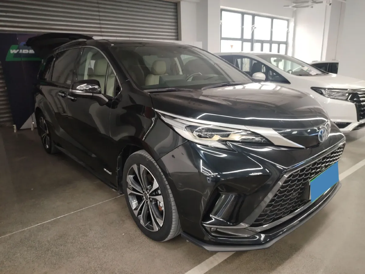 2022 Toyota Granvia 2.5L 192HP L4 E-CVT Hybrid,autocango,china used car exporter,china ev exporter,chinese used car exporter,chinese used ev exporter