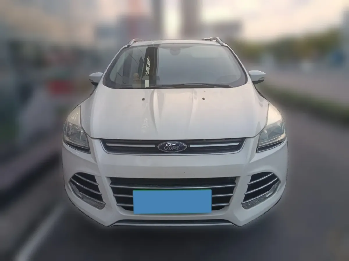2013 Ford Kuga 1.6T 177HP L4 6AT,autocango,china used car exporter,china ev exporter,chinese used car exporter,chinese used ev exporter