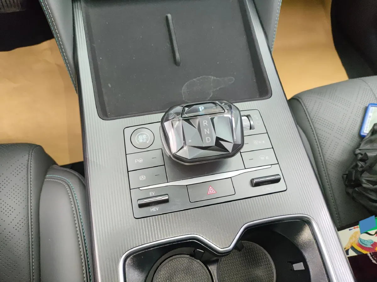 2025 BYD SongL DM-i 1.5L 101HP L4 E-CVT PHEV 18.3KWH,autocango,china used car exporter,china ev exporter,chinese used car exporter,chinese used ev exporter