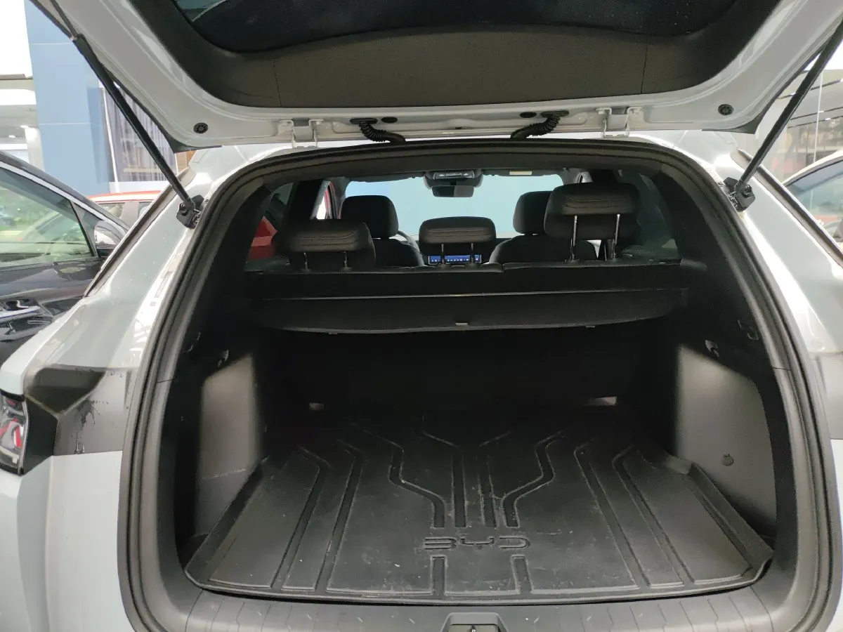 2025 BYD SongL DM-i 1.5L 101HP L4 E-CVT PHEV 18.3KWH,autocango,china used car exporter,china ev exporter,chinese used car exporter,chinese used ev exporter