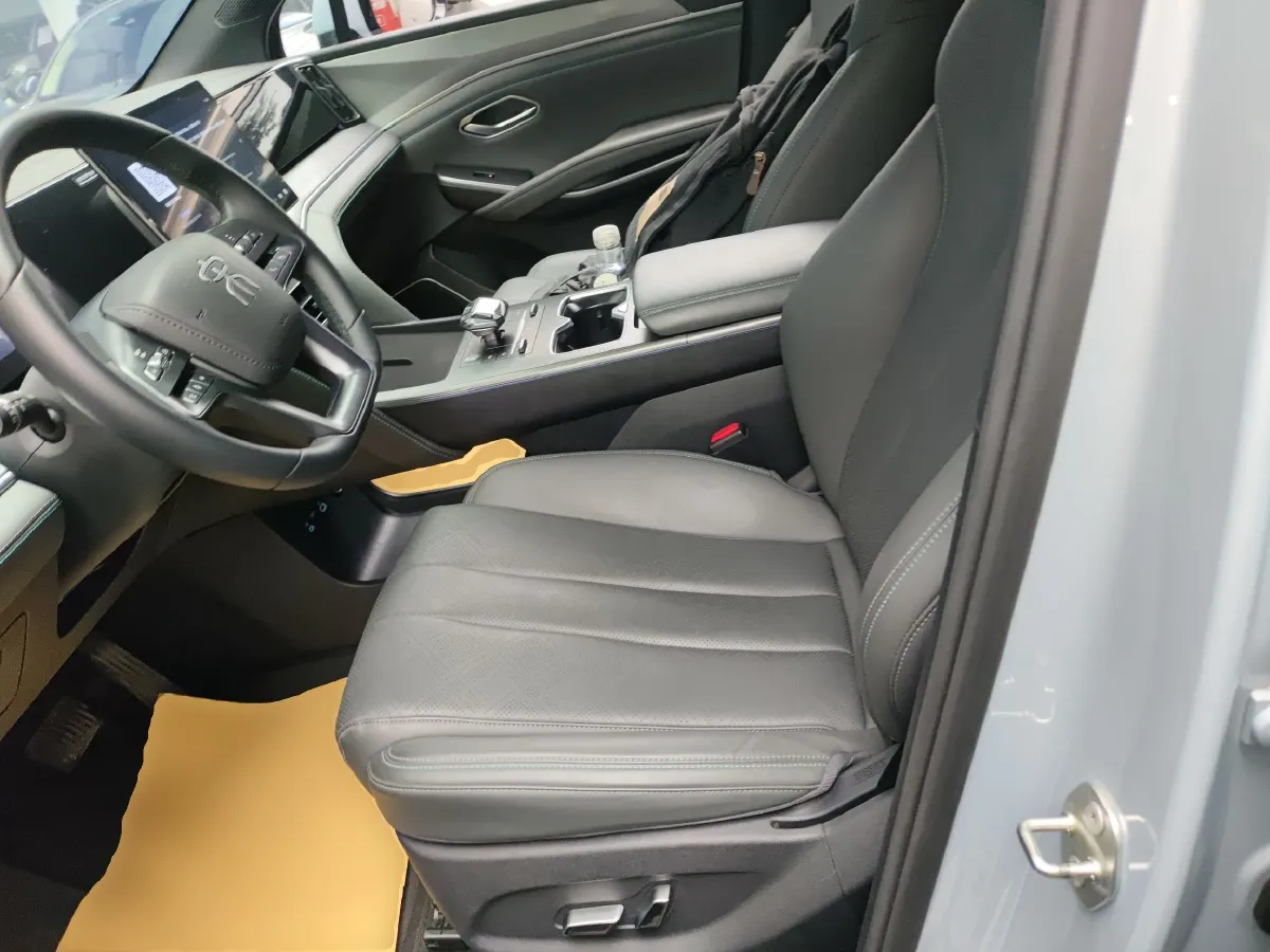 2025 BYD SongL DM-i 1.5L 101HP L4 E-CVT PHEV 18.3KWH,autocango,china used car exporter,china ev exporter,chinese used car exporter,chinese used ev exporter