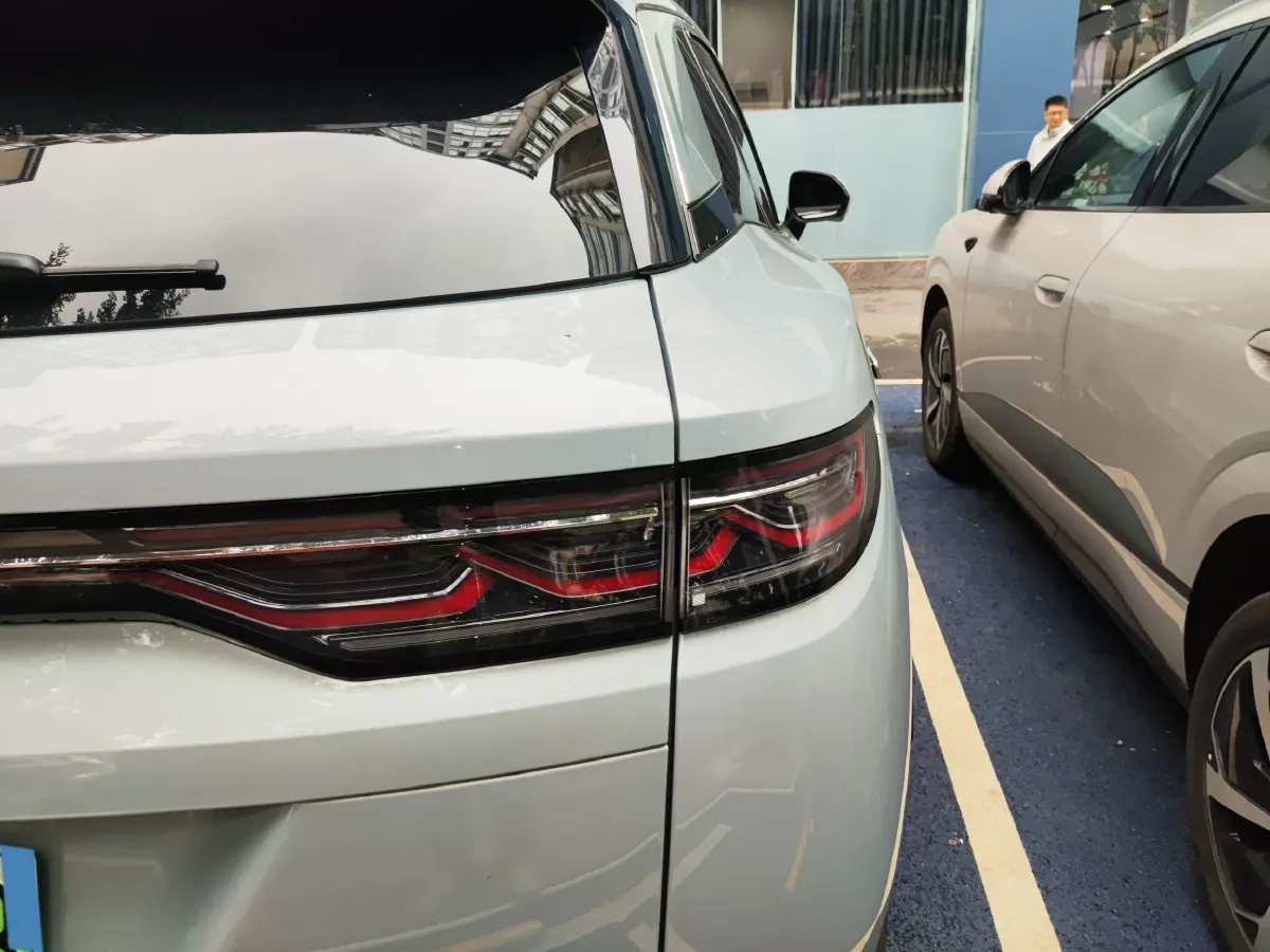 2025 BYD SongL DM-i 1.5L 101HP L4 E-CVT PHEV 18.3KWH,autocango,china used car exporter,china ev exporter,chinese used car exporter,chinese used ev exporter