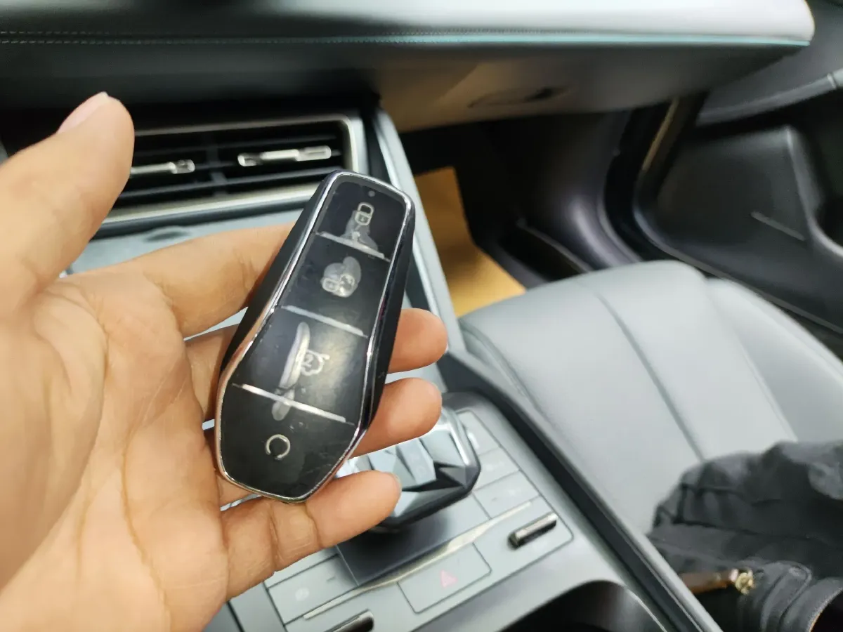 2025 BYD SongL DM-i 1.5L 101HP L4 E-CVT PHEV 18.3KWH,autocango,china used car exporter,china ev exporter,chinese used car exporter,chinese used ev exporter