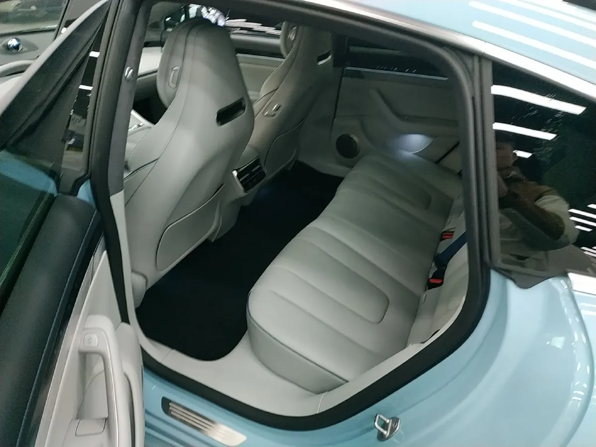 2024 Luxeed S7 BEV 82KWH,autocango,china used car exporter,china ev exporter,chinese used car exporter,chinese used ev exporter