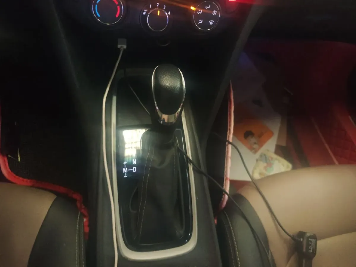 2021 Chevrolet Monza 1.5L 113HP L4 6AT,autocango,china used car exporter,china ev exporter,chinese used car exporter,chinese used ev exporter