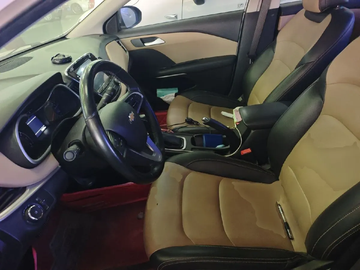 2021 Chevrolet Monza 1.5L 113HP L4 6AT,autocango,china used car exporter,china ev exporter,chinese used car exporter,chinese used ev exporter