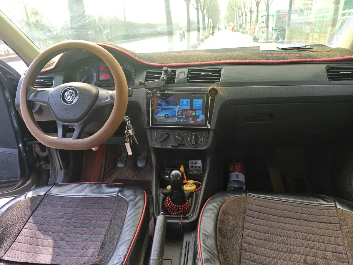 2016 Volkswagen Santana 1.4L 90HP L4 5MT,autocango,china used car exporter,china ev exporter,chinese used car exporter,chinese used ev exporter