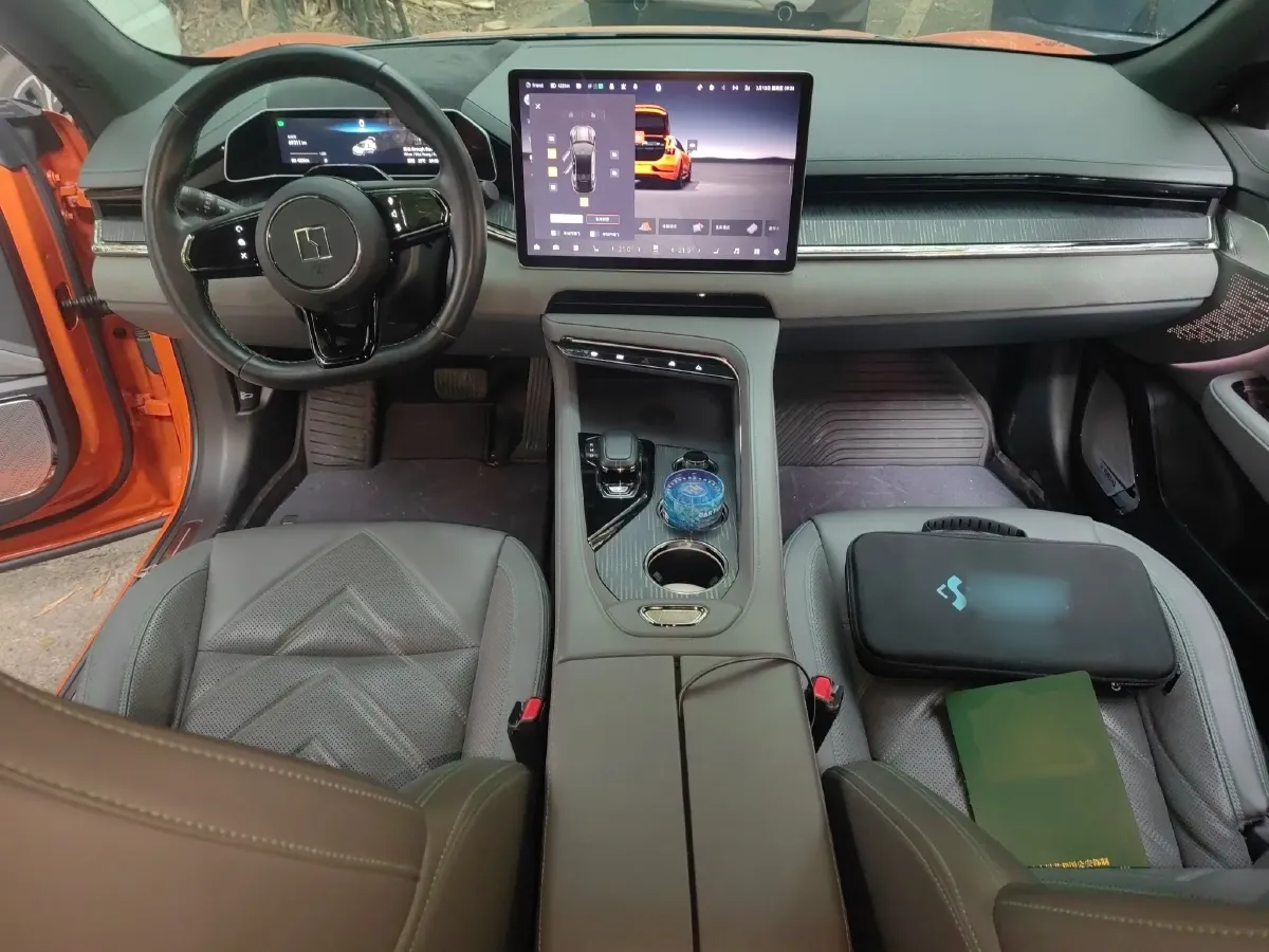 2023 Zeekr 001 BEV 100KWH,autocango,china used car exporter,china ev exporter,chinese used car exporter,chinese used ev exporter