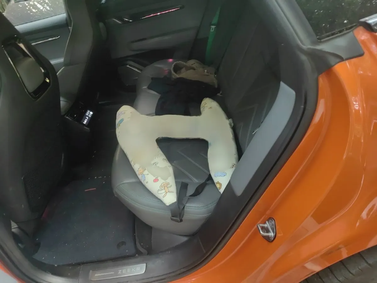 2023 Zeekr 001 BEV 100KWH,autocango,china used car exporter,china ev exporter,chinese used car exporter,chinese used ev exporter