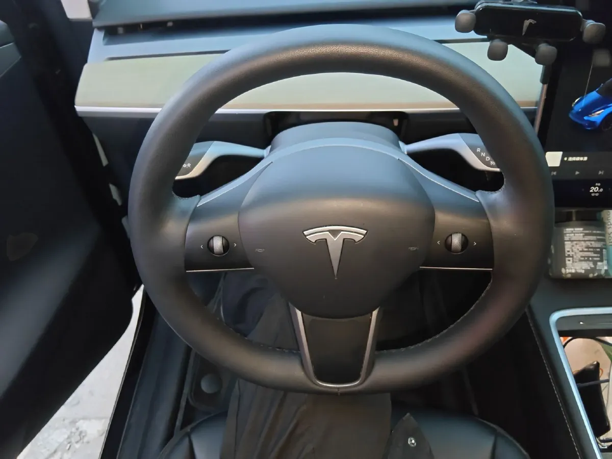 2022 Tesla Model Y BEV 60KWH,autocango,china used car exporter,china ev exporter,chinese used car exporter,chinese used ev exporter