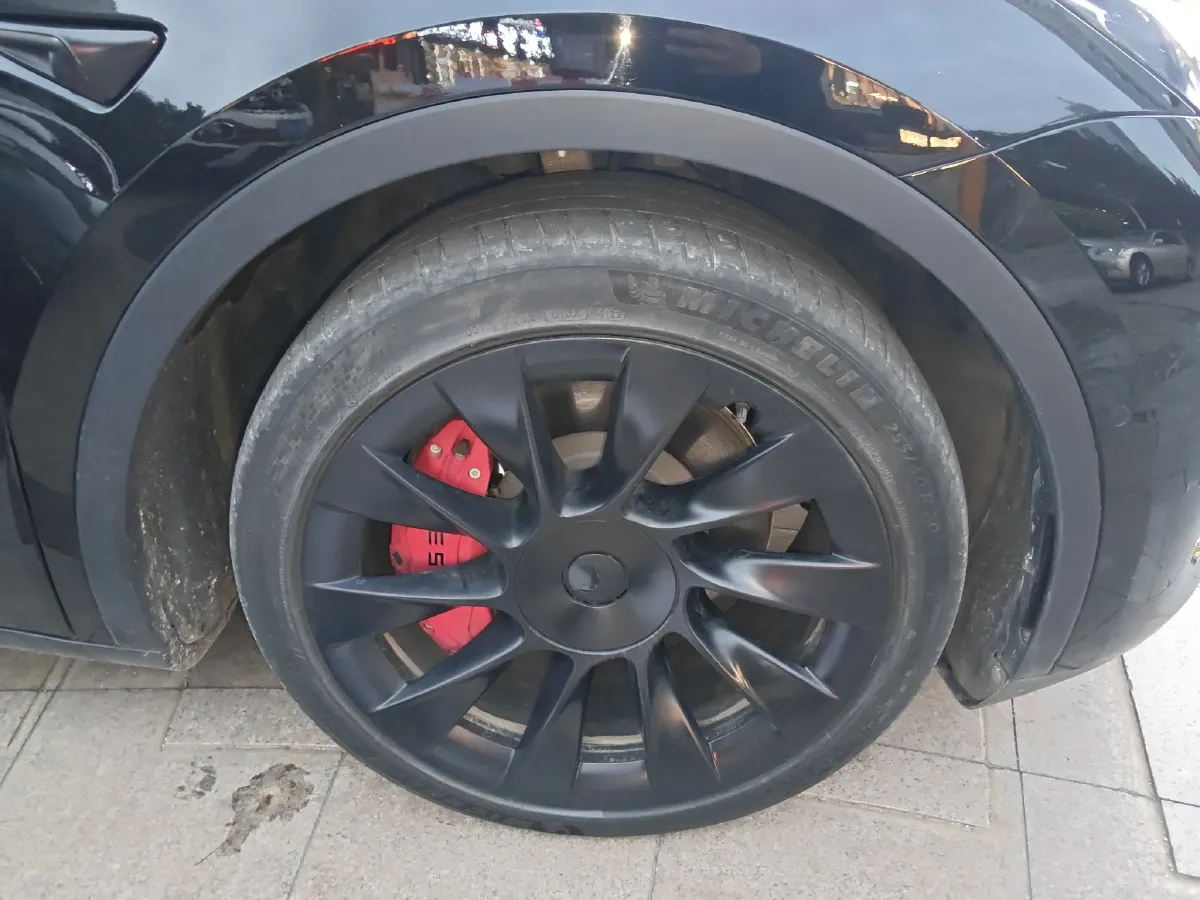 2022 Tesla Model Y BEV 60KWH,autocango,china used car exporter,china ev exporter,chinese used car exporter,chinese used ev exporter