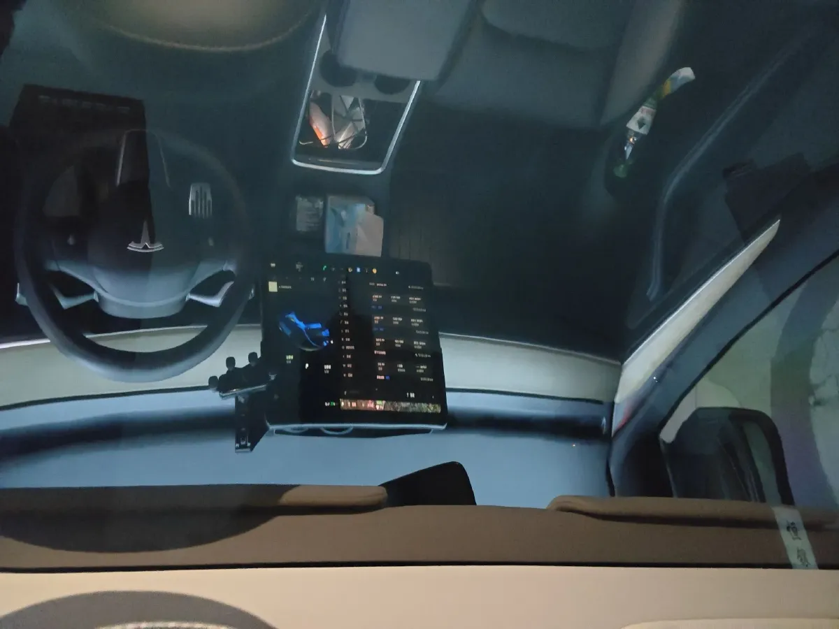 2022 Tesla Model Y BEV 60KWH,autocango,china used car exporter,china ev exporter,chinese used car exporter,chinese used ev exporter