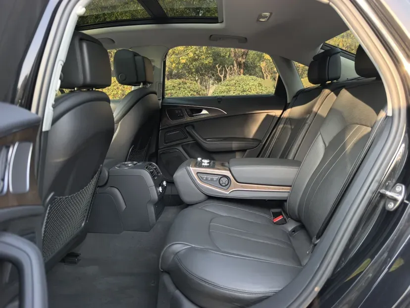 2012 Audi A6L 3.0T 299HP V6 7DCT,autocango,china used car exporter,china ev exporter,chinese used car exporter,chinese used ev exporter