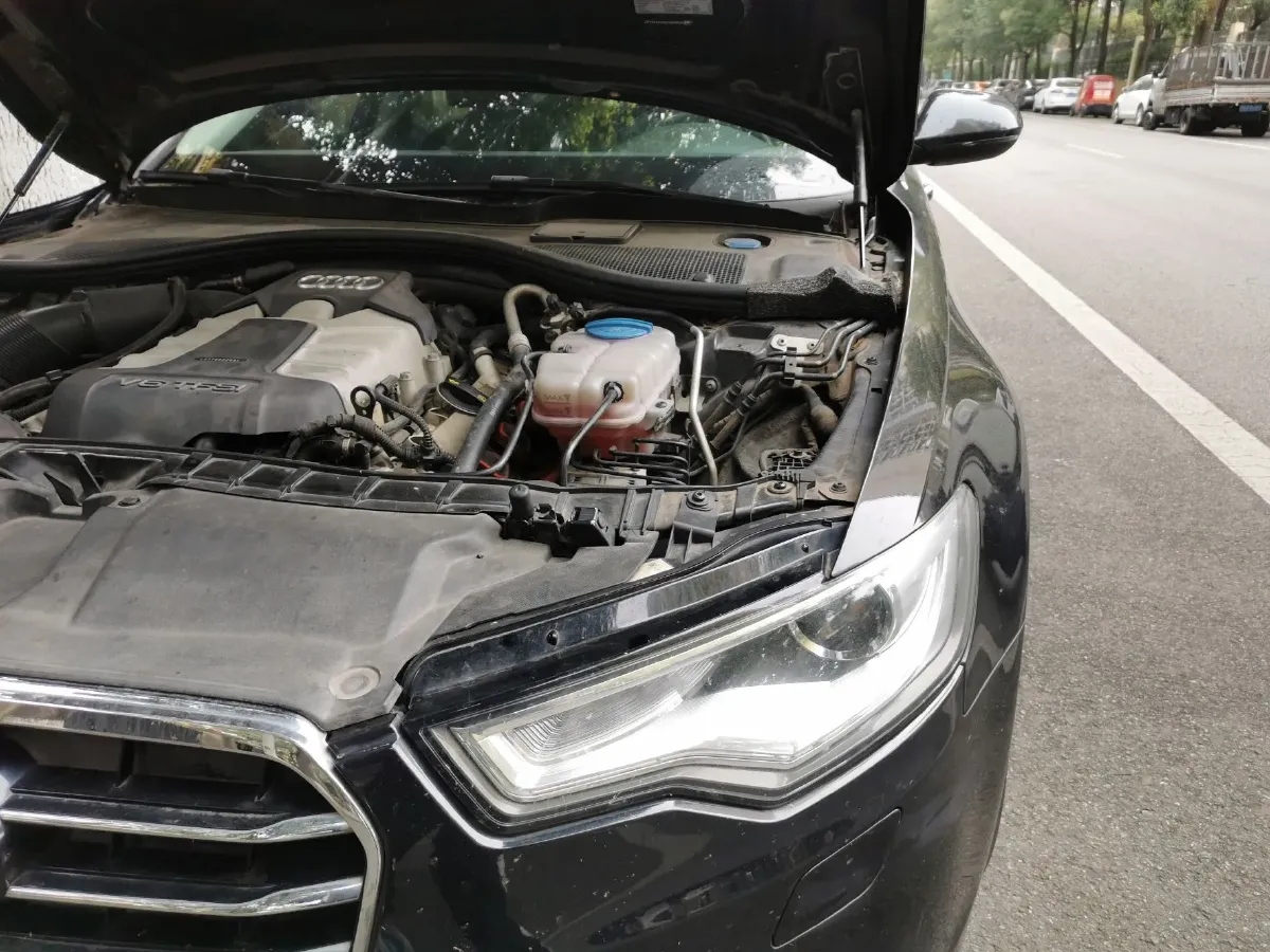 2012 Audi A6L 3.0T 299HP V6 7DCT,autocango,china used car exporter,china ev exporter,chinese used car exporter,chinese used ev exporter