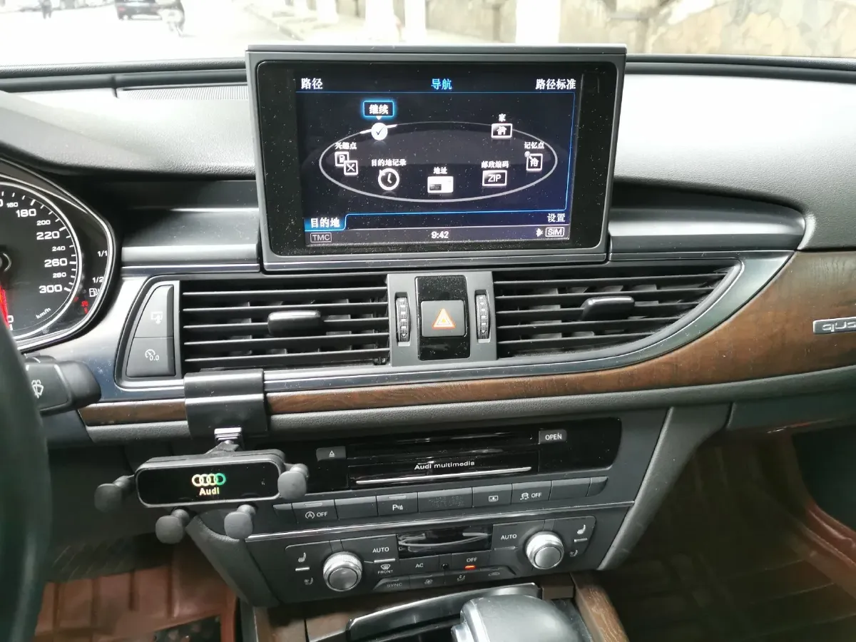 2012 Audi A6L 3.0T 299HP V6 7DCT,autocango,china used car exporter,china ev exporter,chinese used car exporter,chinese used ev exporter