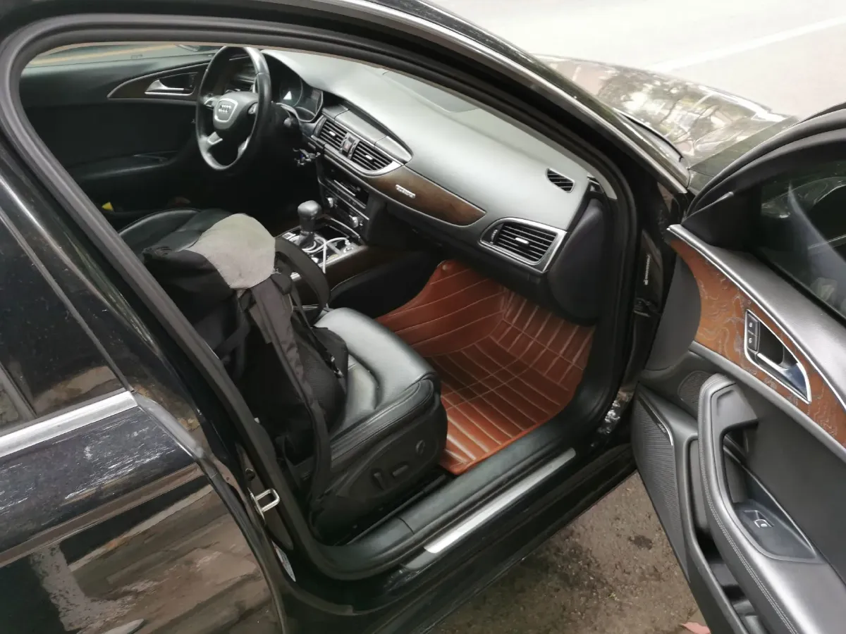 2012 Audi A6L 3.0T 299HP V6 7DCT,autocango,china used car exporter,china ev exporter,chinese used car exporter,chinese used ev exporter