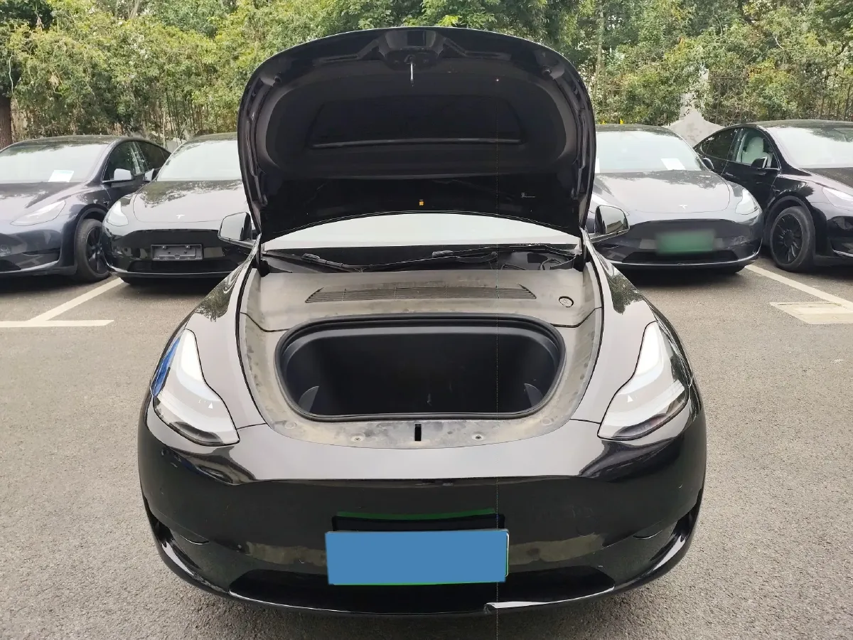 2022 Tesla Model Y BEV 60KWH,autocango,china used car exporter,china ev exporter,chinese used car exporter,chinese used ev exporter