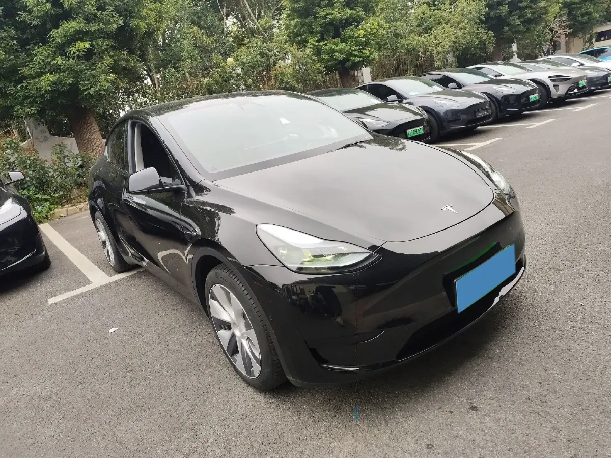 2022 Tesla Model Y BEV 60KWH,autocango,china used car exporter,china ev exporter,chinese used car exporter,chinese used ev exporter