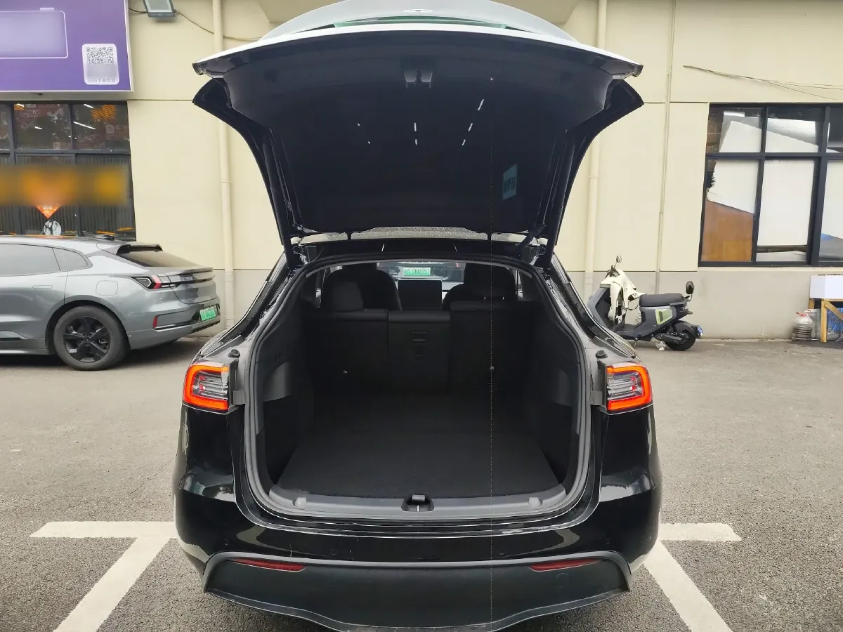 2022 Tesla Model Y BEV 60KWH,autocango,china used car exporter,china ev exporter,chinese used car exporter,chinese used ev exporter