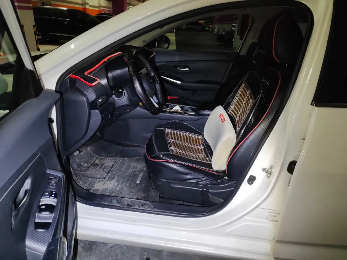 2021 Nissan Sylphy 1.6L 135HP L4 CVT,autocango,china used car exporter,china ev exporter,chinese used car exporter,chinese used ev exporter