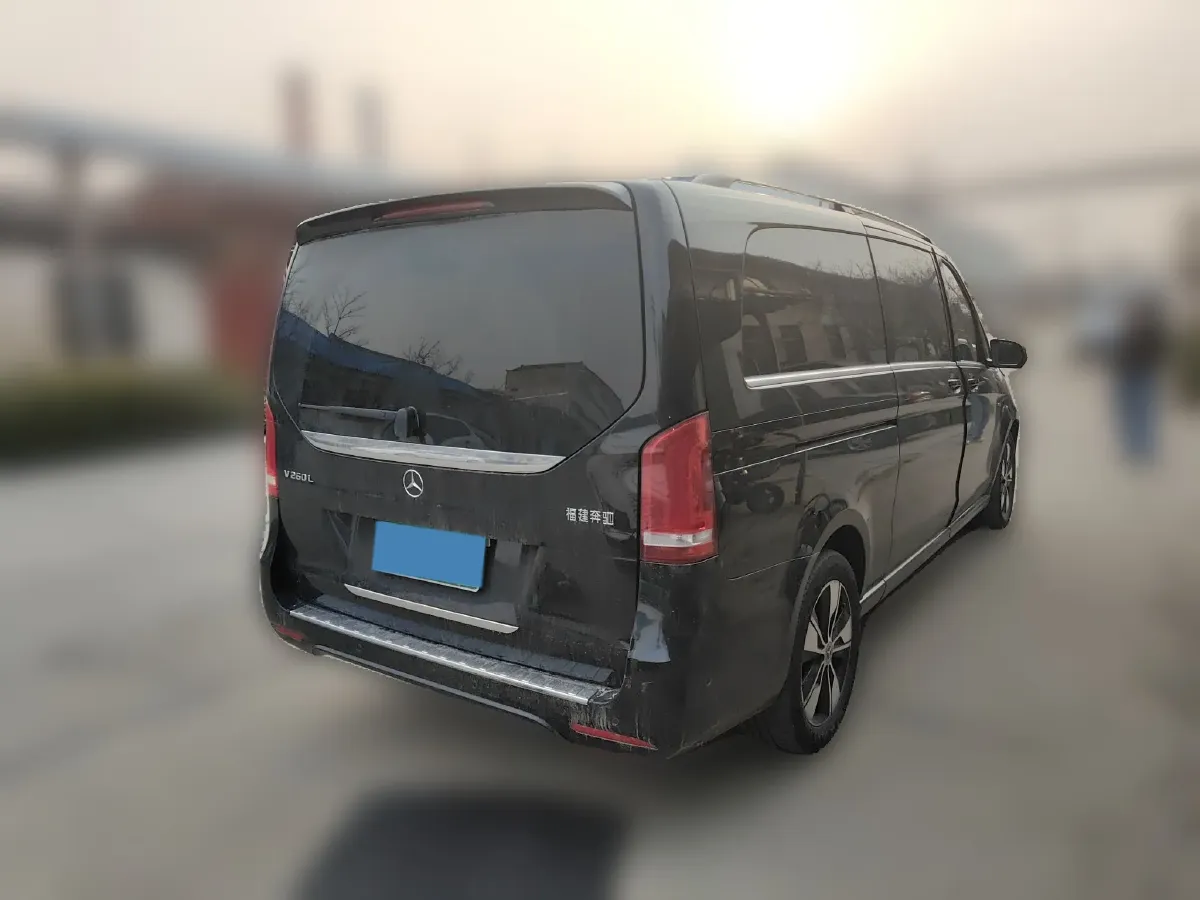 2020 Mercedes-Benz V Class 2.0T 211HP L4 9AT,autocango,china used car exporter,china ev exporter,chinese used car exporter,chinese used ev exporter
