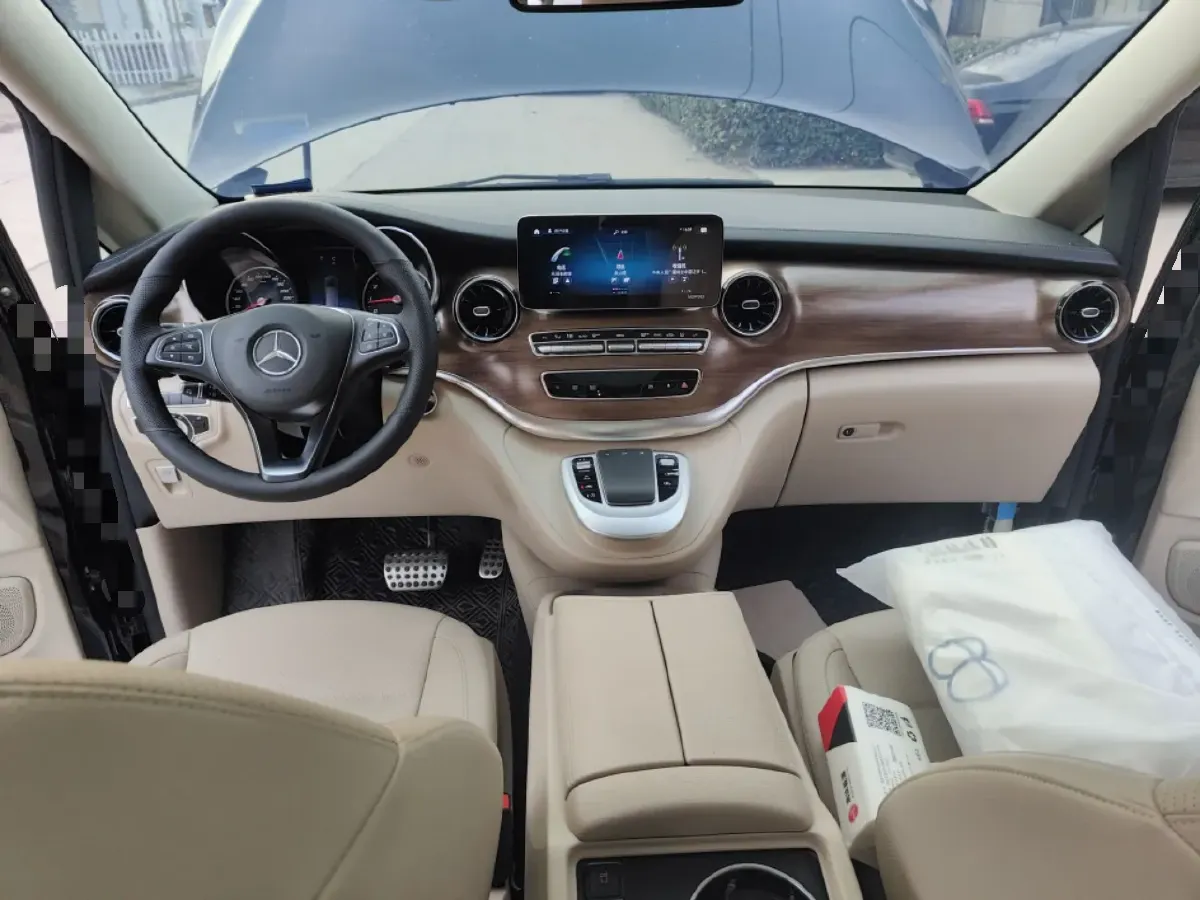 2020 Mercedes-Benz V Class 2.0T 211HP L4 9AT,autocango,china used car exporter,china ev exporter,chinese used car exporter,chinese used ev exporter