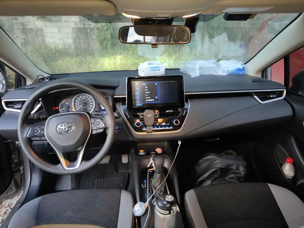 2021 Toyota Corolla 1.2T 116HP L4 CVT,autocango,china used car exporter,china ev exporter,chinese used car exporter,chinese used ev exporter