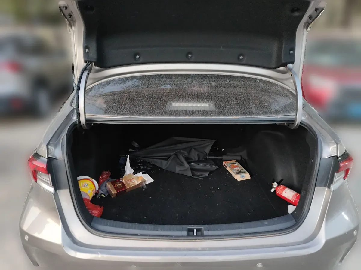 2021 Toyota Corolla 1.2T 116HP L4 CVT,autocango,china used car exporter,china ev exporter,chinese used car exporter,chinese used ev exporter