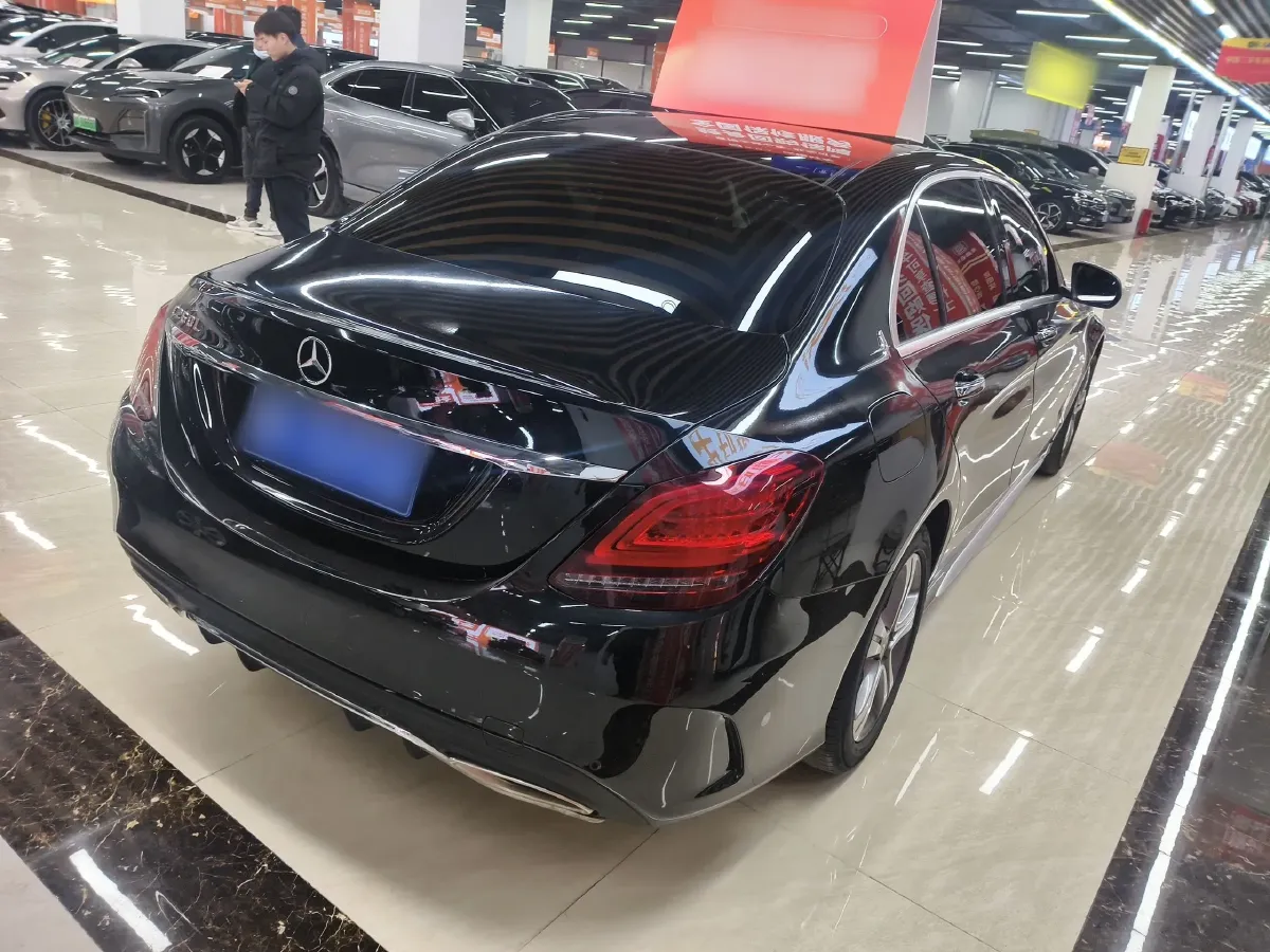 2020 Mercedes-Benz C Class 1.5T 184HP L4 9AT,autocango,china used car exporter,china ev exporter,chinese used car exporter,chinese used ev exporter