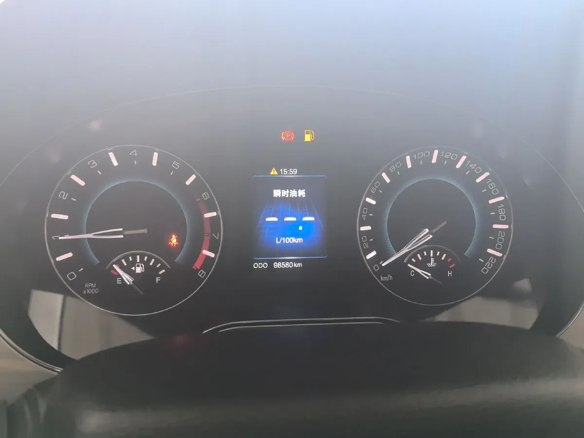 2014 Haval H2 1.5T 150HP L4 6MT,autocango,china used car exporter,china ev exporter,chinese used car exporter,chinese used ev exporter