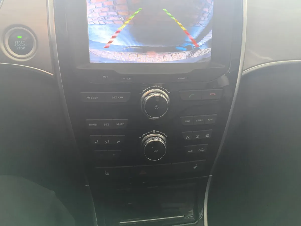 2014 Haval H2 1.5T 150HP L4 6MT,autocango,china used car exporter,china ev exporter,chinese used car exporter,chinese used ev exporter