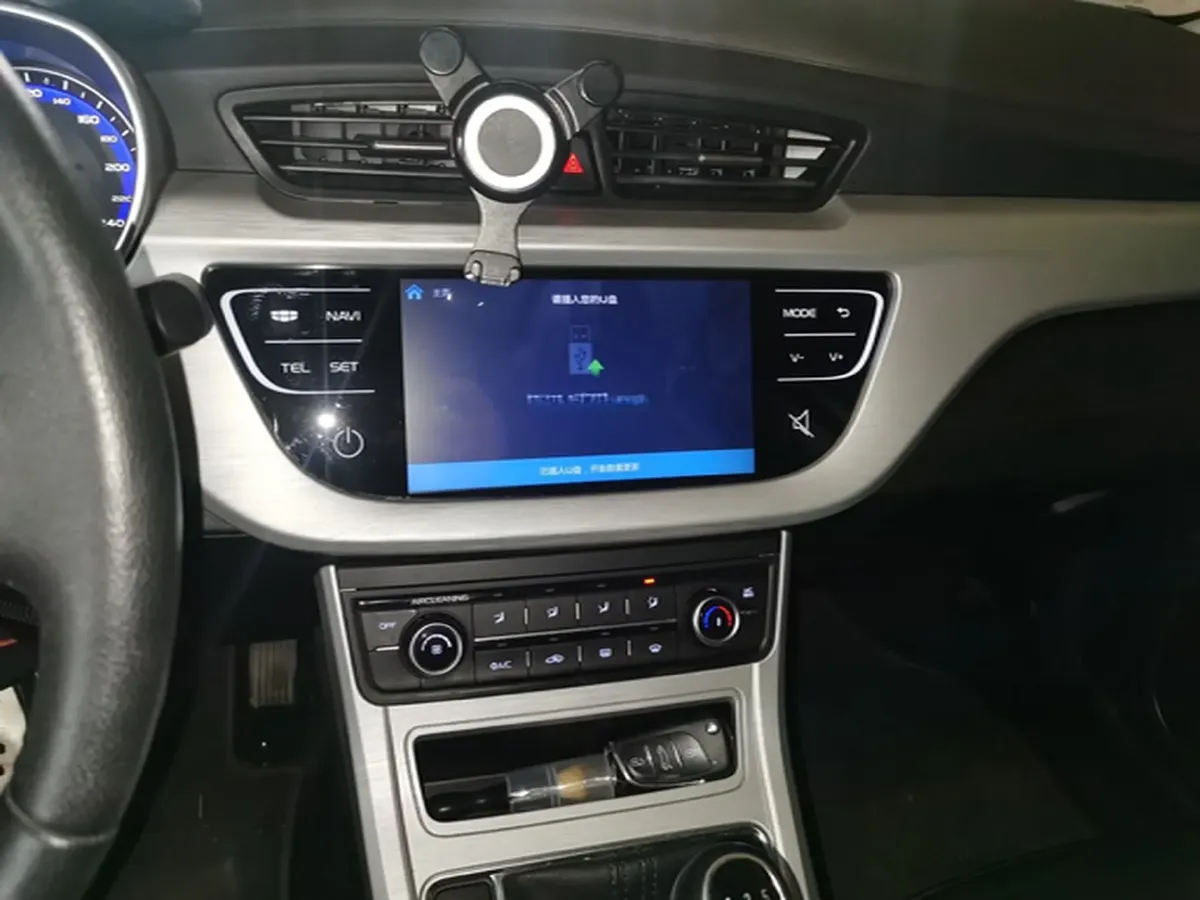 2019 Geely Vision 1.5L 109HP L4 5MT,autocango,china used car exporter,china ev exporter,chinese used car exporter,chinese used ev exporter