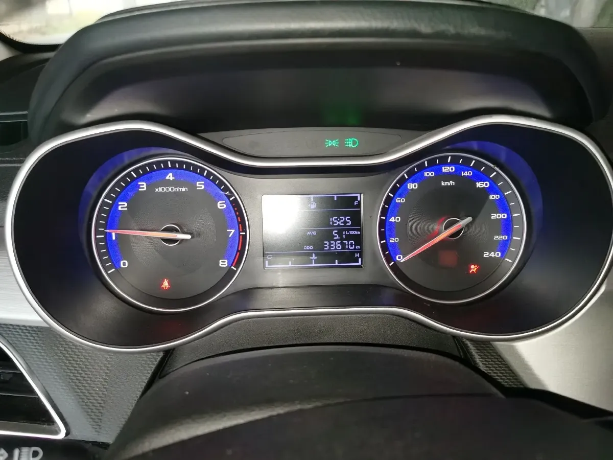 2019 Geely Vision 1.5L 109HP L4 5MT,autocango,china used car exporter,china ev exporter,chinese used car exporter,chinese used ev exporter