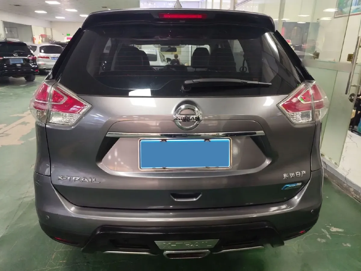 2014 Nissan X-Trail 2.0L 150HP L4 CVT,autocango,china used car exporter,china ev exporter,chinese used car exporter,chinese used ev exporter